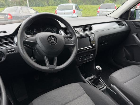 Skoda Rapid I с пробегом 2017 года, цена 1 170 000 рублей, 118000 км, лифтбек, Автокод Объявления