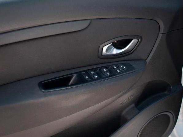 Renault Scenic III с пробегом 2009 года, цена 550 000 рублей, 232605 км, компактвэн, Автокод Объявления