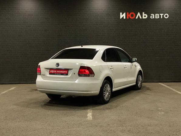 Volkswagen Polo V с пробегом 2011 года, цена 650 000 рублей, 245119 км, седан, Автокод Объявления