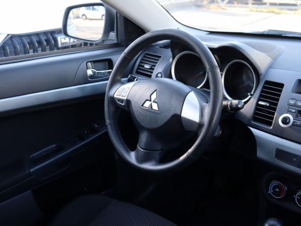 Mitsubishi Lancer X Рестайлинг с пробегом 2011 года, цена 725 000 рублей, 140574 км, седан, Автокод Объявления