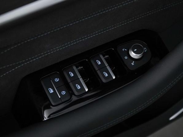 Geely Xingyue L I Рестайлинг с пробегом 2025 года, цена 4 390 055 рублей, 109 км, внедорожник, Автокод Объявления