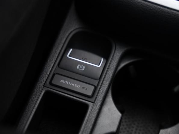 Volkswagen Tiguan I Рестайлинг с пробегом 2016 года, цена 1 499 777 рублей, 125922 км, внедорожник, Автокод Объявления
