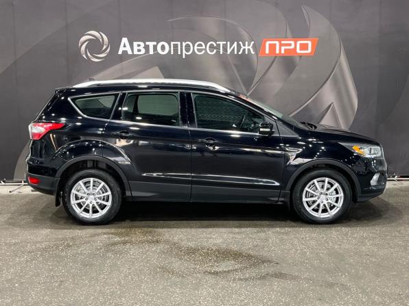 Ford Kuga II Рестайлинг с пробегом 2017 года, цена 1 497 000 рублей, 149251 км, внедорожник, Автокод Объявления