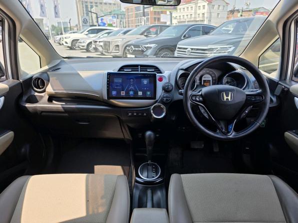 Honda Fit Shuttle I с пробегом 2012 года, цена 683 000 рублей, 232117 км, универсал, Автокод Объявления