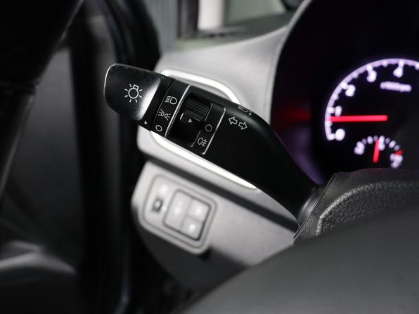 Hyundai Solaris II с пробегом 2018 года, цена 1 300 000 рублей, 133000 км, седан, Автокод Объявления
