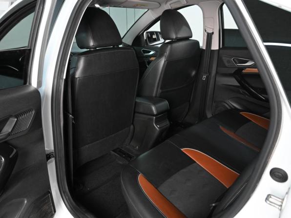 Lada (ВАЗ) Vesta I Рестайлинг (NG) с пробегом 2023 года, цена 1 279 000 рублей, 60088 км, седан, Автокод Объявления