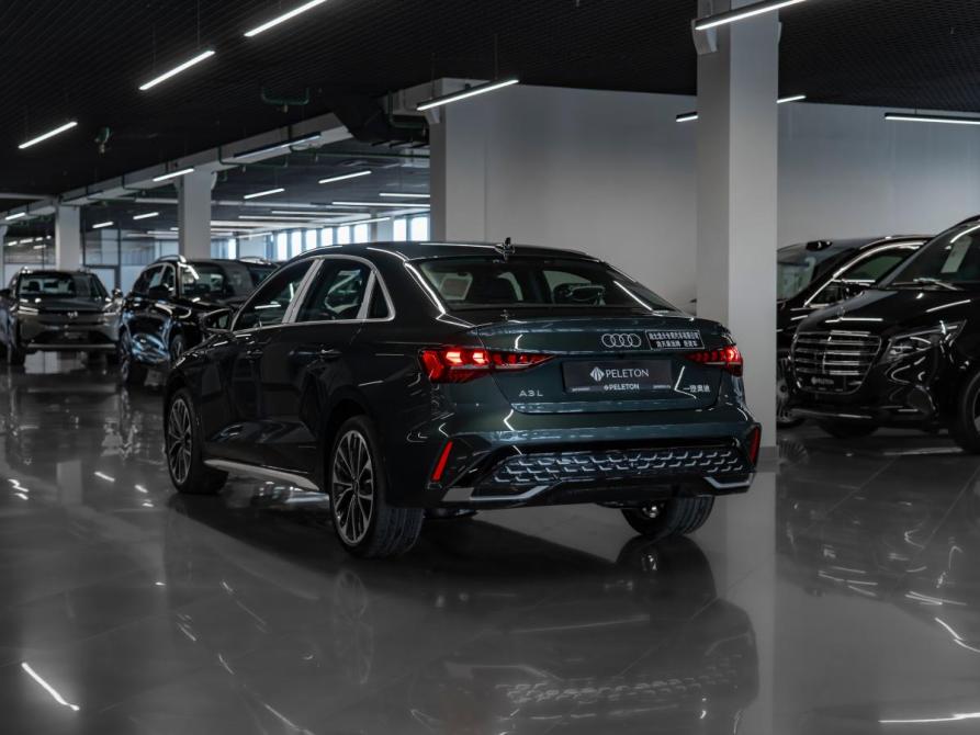 Audi A3 IV (8Y) Рестайлинг Москва  - изображение 4