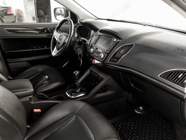 JAC S5 (Eagle) I Рестайлинг с пробегом 2019 года, цена 1 345 000 рублей, 56940 км, внедорожник, Автокод Объявления