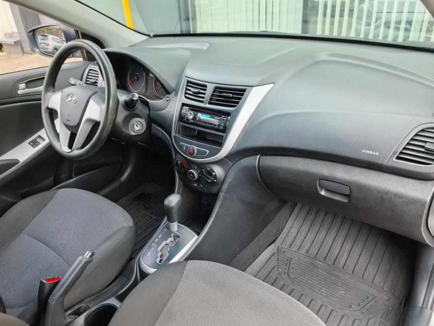 Hyundai Solaris I Москва  - изображение 10