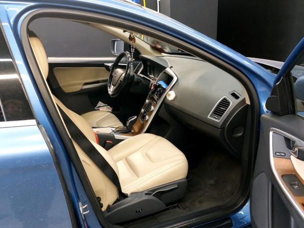 Volvo XC60 I Рестайлинг с пробегом 2015 года, цена 1 810 000 рублей, 197542 км, внедорожник, Автокод Объявления