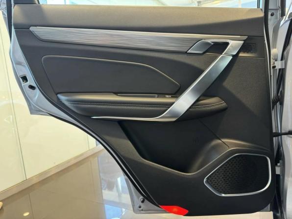 Geely Atlas Pro с пробегом 2022 года, цена 2 019 000 рублей, 40057 км, внедорожник, Автокод Объявления