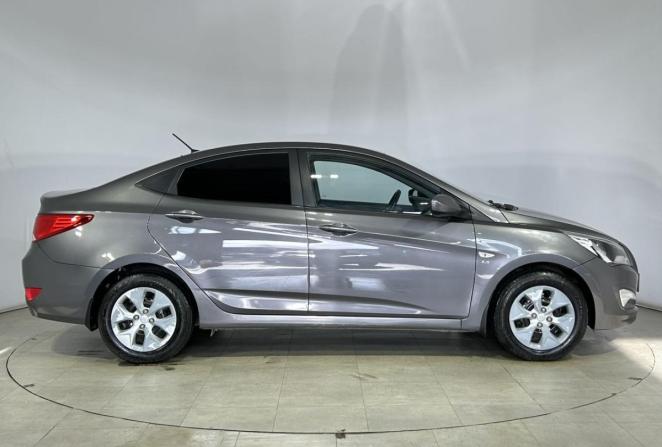 Hyundai Solaris I Рестайлинг с пробегом 2016 года, цена 1 000 000 рублей, 173843 км, седан, Автокод Объявления