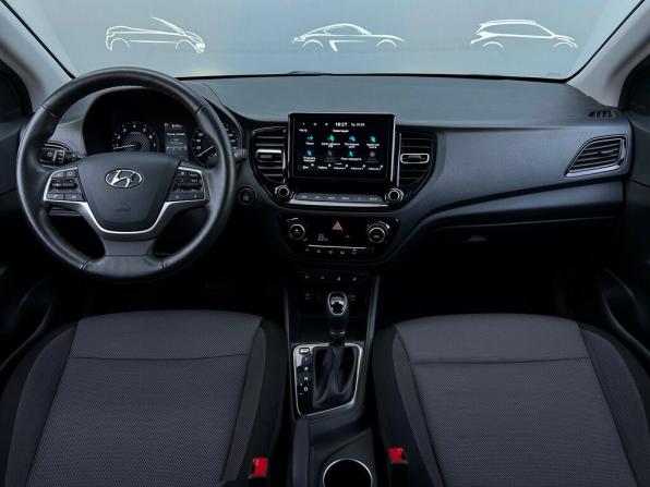 Hyundai Solaris II Рестайлинг с пробегом 2021 года, цена 1 612 400 рублей, 69626 км, седан, Автокод Объявления