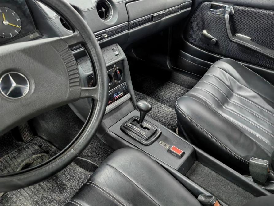 Mercedes-Benz W123 Новосибирск  - изображение 11