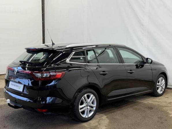 Renault Megane IV с пробегом 2019 года, цена 1 380 000 рублей, 198148 км, универсал, Автокод Объявления