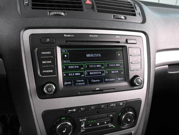 Skoda Octavia II (A5) Рестайлинг с пробегом 2012 года, цена 969 000 рублей, 233229 км, универсал, Автокод Объявления