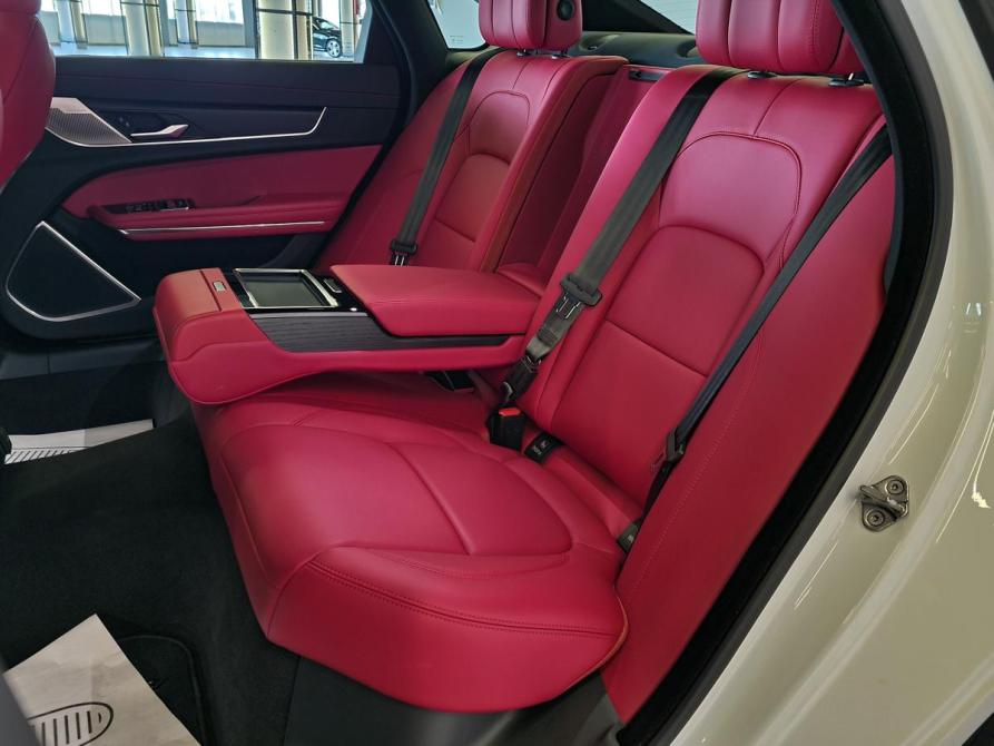 Jaguar XF II Рестайлинг Краснодар  - изображение 13