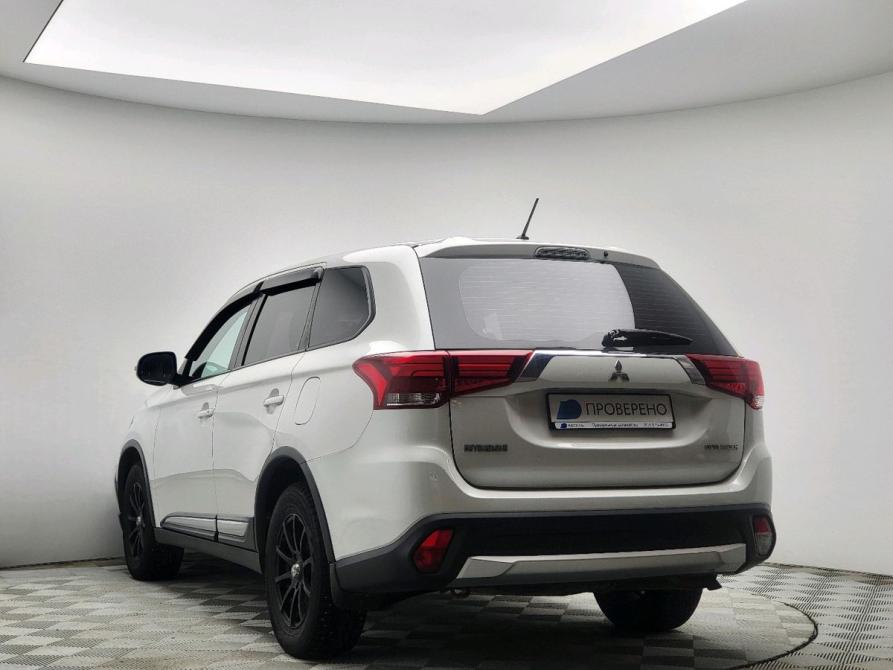 Mitsubishi Outlander III Рестайлинг 2 Мурманск  - изображение 5