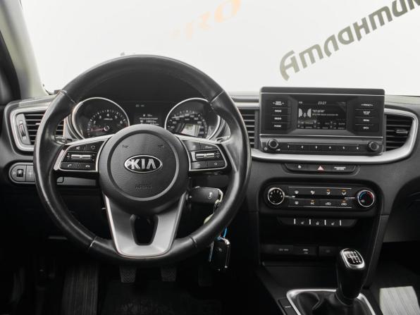 Kia Ceed III с пробегом 2020 года, цена 1 650 000 рублей, 71989 км, хэтчбек, Автокод Объявления