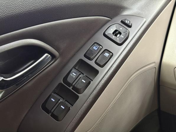 Hyundai ix35 I с пробегом 2012 года, цена 1 695 000 рублей, 42495 км, внедорожник, Автокод Объявления