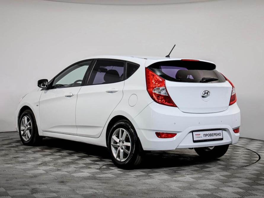 Hyundai Solaris I Санкт-Петербург  - изображение 7