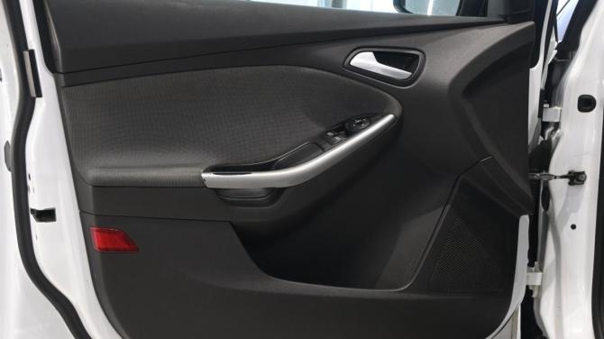 Ford Focus III с пробегом 2013 года, цена 755 000 рублей, 255573 км, седан, Автокод Объявления