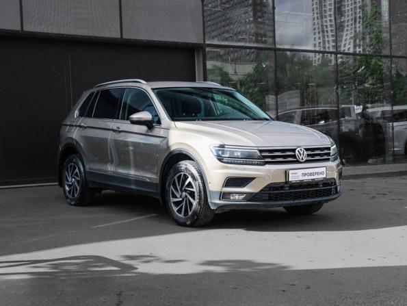 Volkswagen Tiguan II с пробегом 2018 года, цена 1 998 000 рублей, 181667 км, внедорожник, Автокод Объявления