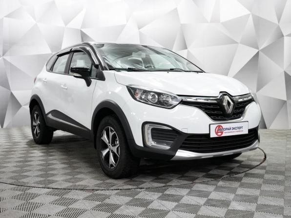 Renault Kaptur I Рестайлинг с пробегом 2021 года, цена 1 385 000 рублей, 54500 км, внедорожник, Автокод Объявления