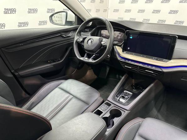 Skoda Octavia IV (A8) с пробегом 2022 года, цена 2 111 500 рублей, 57424 км, лифтбек, Автокод Объявления