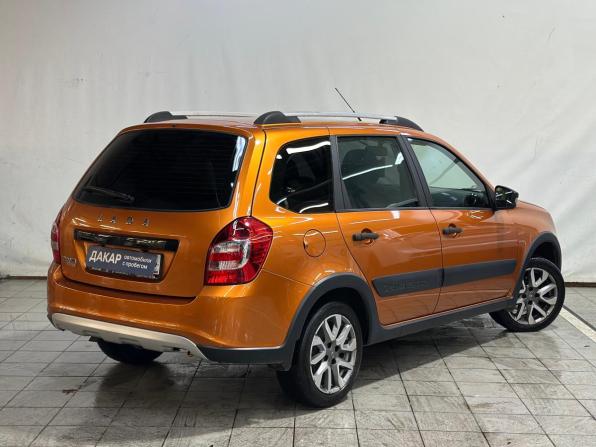 Lada (ВАЗ) Granta I Рестайлинг с пробегом 2021 года, цена 750 000 рублей, 76000 км, универсал, Автокод Объявления