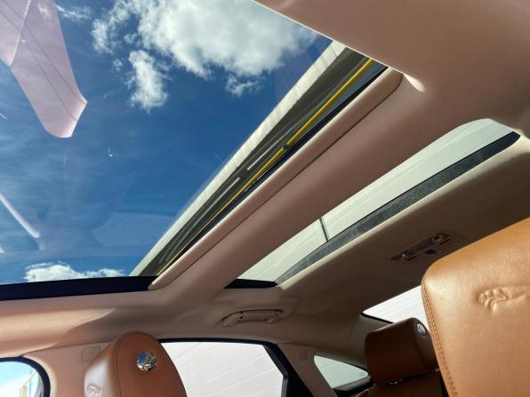 Jaguar XJ IV (X351) Рестайлинг с пробегом 2016 года, цена 3 954 000 рублей, 41953 км, седан, Автокод Объявления