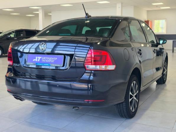 Volkswagen Polo V Рестайлинг с пробегом 2018 года, цена 1 399 000 рублей, 143922 км, седан, Автокод Объявления