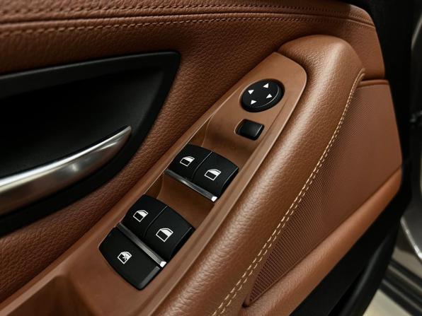 BMW 5 серии VI (F10/F11/F07) с пробегом 2013 года, цена 1 975 000 рублей, 89405 км, седан, Автокод Объявления
