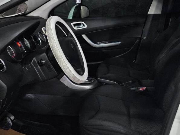 Peugeot 308 I с пробегом 2010 года, цена 535 000 рублей, 217900 км, хэтчбек, Автокод Объявления
