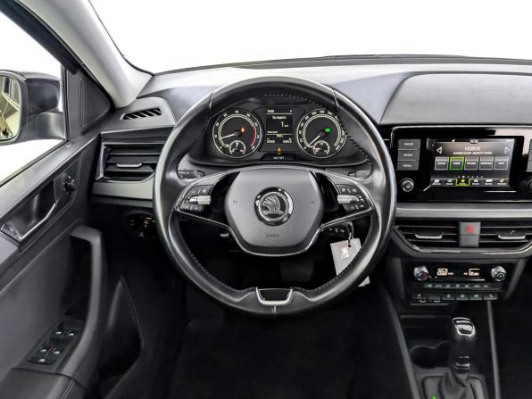 Skoda Rapid II с пробегом 2020 года, цена 1 595 000 рублей, 87370 км, лифтбек, Автокод Объявления