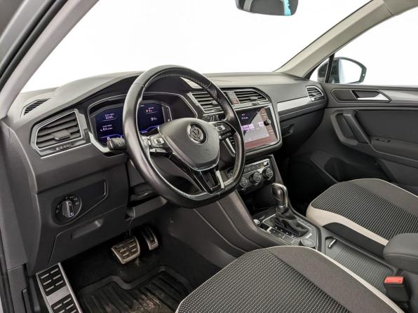 Volkswagen Tiguan II с пробегом 2019 года, цена 2 850 000 рублей, 100450 км, внедорожник, Автокод Объявления