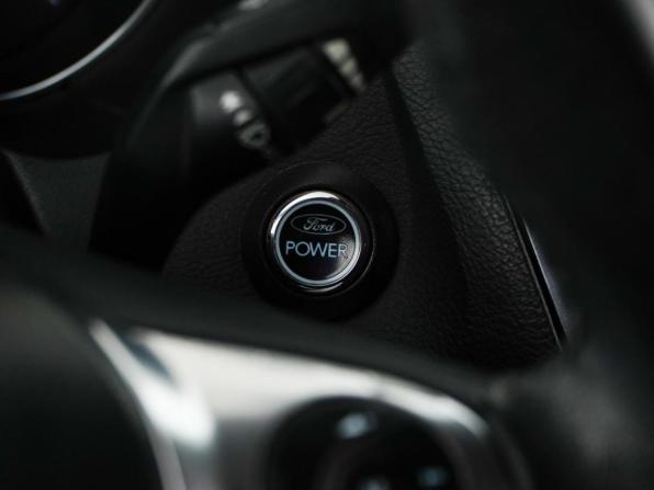 Ford Focus III с пробегом 2011 года, цена 949 046 рублей, 104436 км, хэтчбек, Автокод Объявления