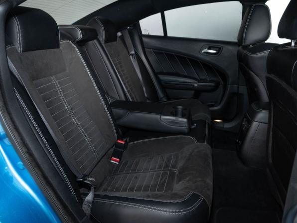 Dodge Charger VII (LD) Рестайлинг с пробегом 2019 года, цена 2 700 000 рублей, 118000 км, седан, Автокод Объявления