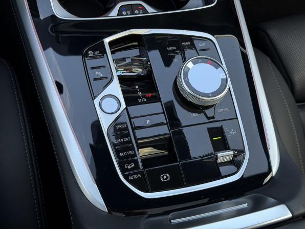 BMW X7 I (G07) Рестайлинг с пробегом 2024 года, цена 13 400 000 рублей, 23615 км, внедорожник, Автокод Объявления