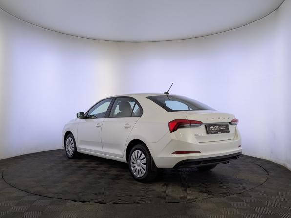 Skoda Rapid II с пробегом 2021 года, цена 1 250 000 рублей, 156510 км, лифтбек, Автокод Объявления