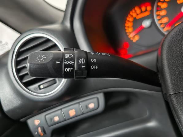 Kia Carens II (UN) с пробегом 2011 года, цена 720 000 рублей, 247015 км, минивэн, Автокод Объявления