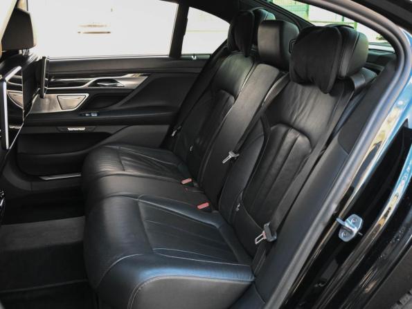BMW 7 серии VI (G11/G12) с пробегом 2017 года, цена 3 349 000 рублей, 214737 км, седан, Автокод Объявления