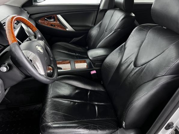 Toyota Camry VI (XV40) Рестайлинг с пробегом 2009 года, цена 1 190 000 рублей, 363000 км, седан, Автокод Объявления