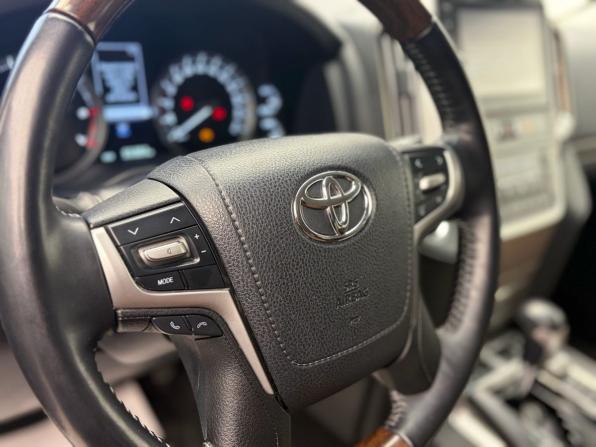 Toyota Land Cruiser 200 Series Рестайлинг 2 с пробегом 2020 года, цена 8 489 000 рублей, 55382 км, внедорожник, Автокод Объявления