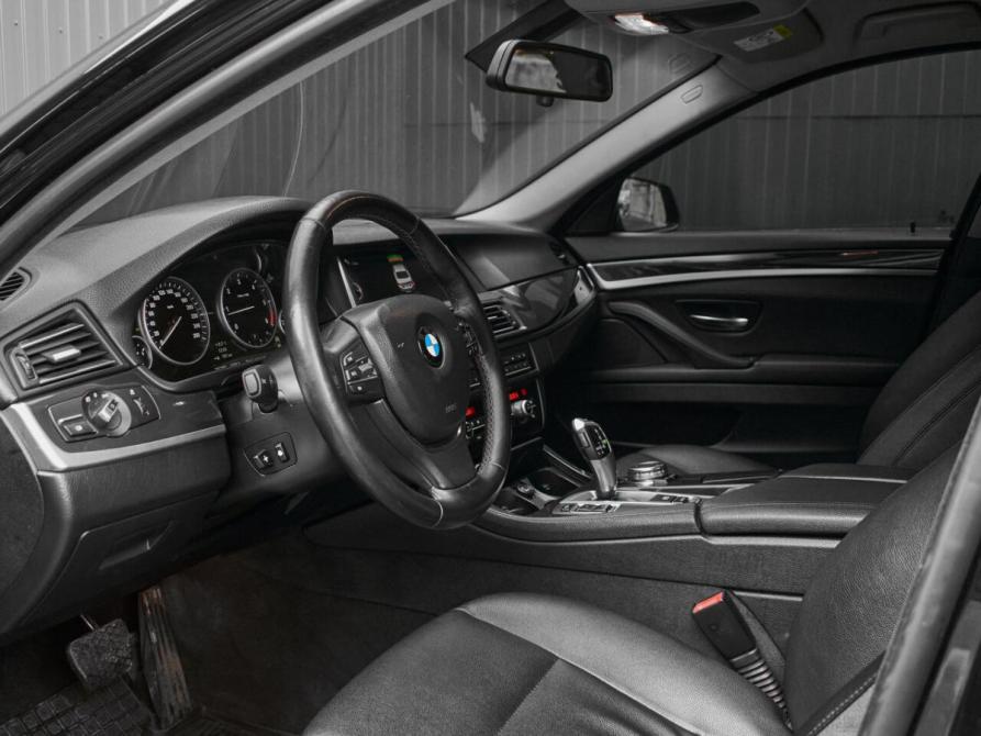 BMW 5 серии VI (F10/F11/F07) Рестайлинг Екатеринбург  - изображение 10