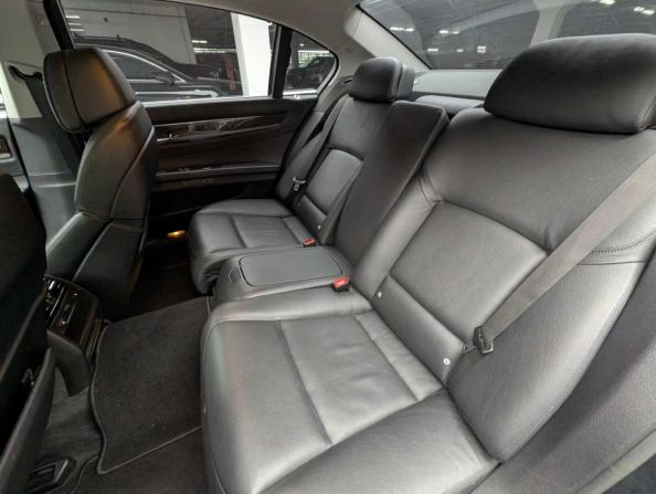 BMW 7 серии V (F01/F02/F04) с пробегом 2010 года, цена 1 097 000 рублей, 256138 км, седан, Автокод Объявления