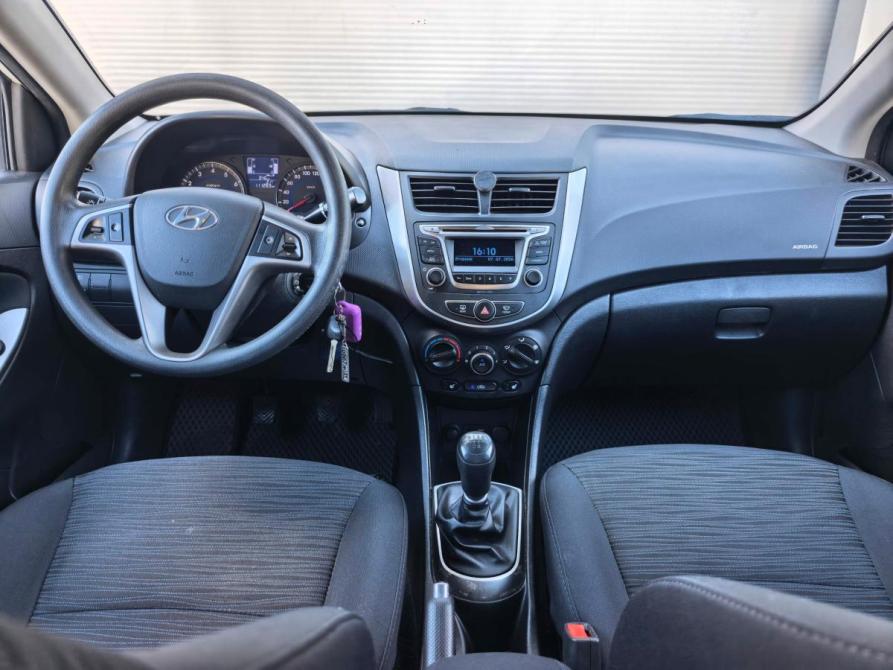 Hyundai Solaris I Рестайлинг Белгород  - изображение 7