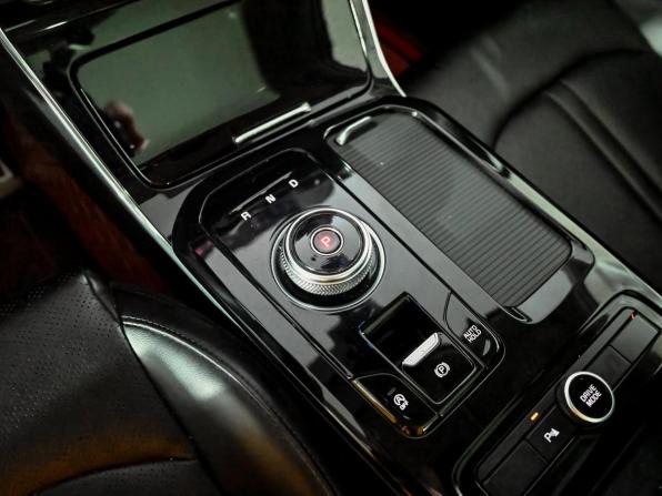 Kia K5 III с пробегом 2020 года, цена 2 370 000 рублей, 109057 км, седан, Автокод Объявления