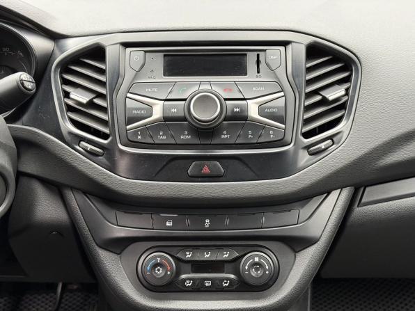 Lada (ВАЗ) Vesta I с пробегом 2017 года, цена 775 000 рублей, 117320 км, седан, Автокод Объявления