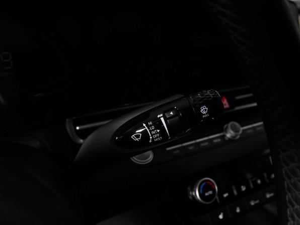 Hyundai Elantra VII (CN7) Рестайлинг с пробегом 2024 года, цена 2 190 000 рублей, 17824 км, седан, Автокод Объявления